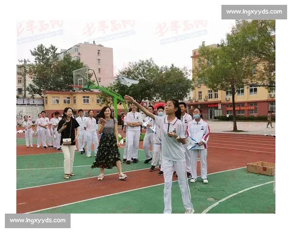 “雨花杯” 航模赛南京开赛：蓝天竞技融文旅